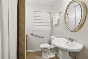 8923 Blankenship Dr, Houston, TX 77080 - Photo 15