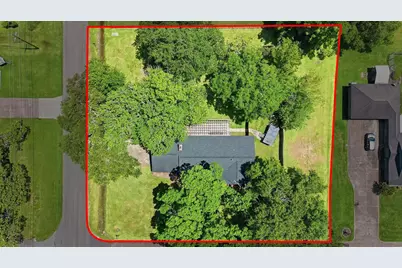 101 W Larkspur Drive, Alvin, TX 77511 - Photo 23