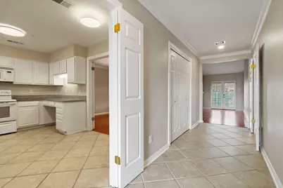 1042 Augusta Drive #1042, Houston, TX 77057 - Photo 5