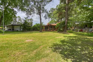 130 S Oak Bluff Dr, Trinity, TX 75862 - Photo 37