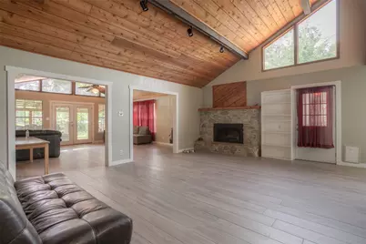 130 S Oak Bluff Drive, Trinity, TX 75862 - Photo 11
