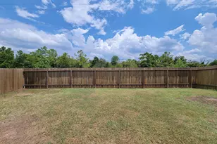 111 Avalon Dr, Huntsville, TX 77320 - Photo 29