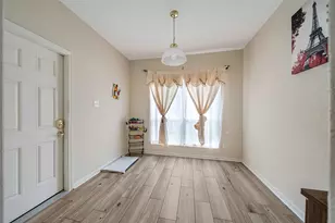 2706 Oak Ridge Park Dr, Houston, TX 77084 - Photo 11