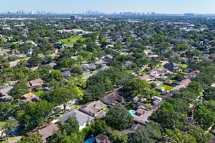 5223 Wigton Dr, Houston, TX 77096 - Photo 49