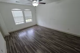 4212 Sterling St, Houston, TX 77051 - Photo 9