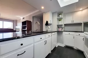 3525 Sage Rd, Houston, TX 77056 - Photo 3