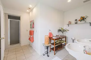 2601 Briarhurst Dr, Houston, TX 77057 - Photo 17
