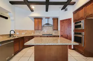 1801 W 24th St, Houston, TX 77008 - Photo 17