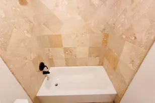 1801 W 24th St, Houston, TX 77008 - Photo 29