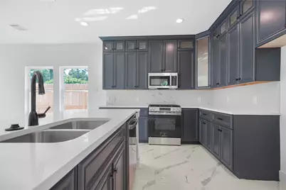 6210 Cebra Street, Houston, TX 77091 - Photo 7