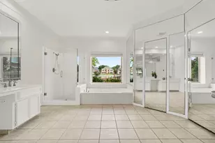 130 S Hall Dr, Sugar Land, TX 77478 - Photo 25