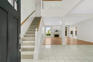 130 S Hall Dr, Sugar Land, TX 77478 - Photo 9