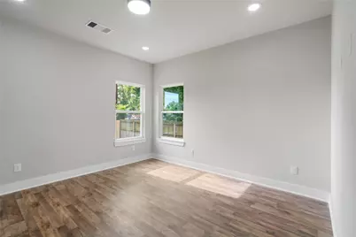 10301 Ashville Drive, Houston, TX 77051 - Photo 7