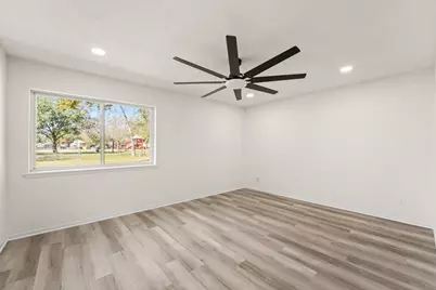 13102 Maxim Drive, Houston, TX 77065 - Photo 31