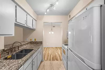 1818 Augusta Drive #4, Houston, TX 77057 - Photo 7