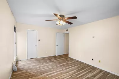1818 Augusta Drive #4, Houston, TX 77057 - Photo 11