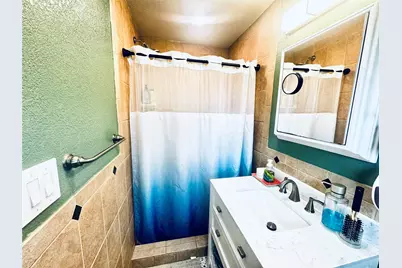 1029 Vine Drive, Angleton, TX 77515 - Photo 17