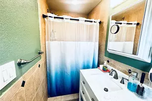 1029 Vine Dr, Angleton, TX 77515 - Photo 17