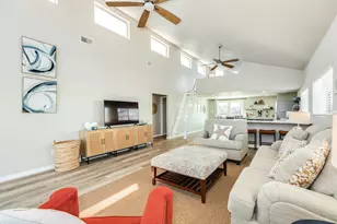 115 Doubloon Dr, Freeport, TX 77541 - Photo 15