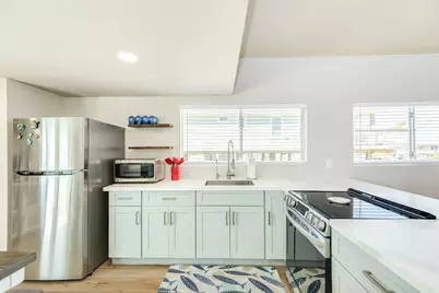 115 Doubloon Drive, Freeport, TX 77541 - Photo 17