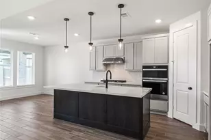 31923 Burkett Crst Ln, Fulshear, TX 77441 - Photo 9