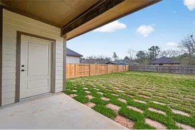 1107 Lyle W Street, Cleveland, TX 77327 - Photo 13