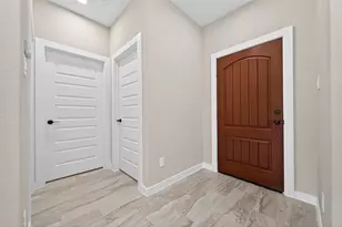 1107 Lyle W St, Cleveland, TX 77327 - Photo 7
