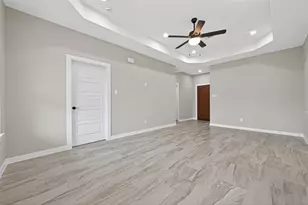 1107 Lyle W St, Cleveland, TX 77327 - Photo 11