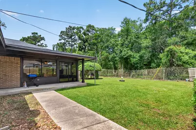 9727 Forest Hollow Drive, Baytown, TX 77521 - Photo 39