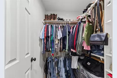 9727 Forest Hollow Drive, Baytown, TX 77521 - Photo 25