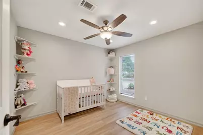 9727 Forest Hollow Drive, Baytown, TX 77521 - Photo 33