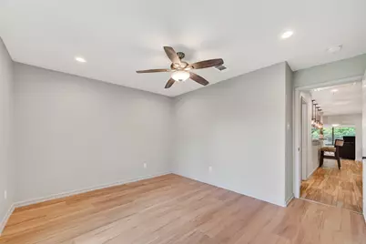 9727 Forest Hollow Drive, Baytown, TX 77521 - Photo 27