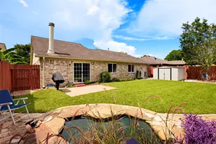 410 Village Creek Dr, Webster, TX 77598 - Photo 17