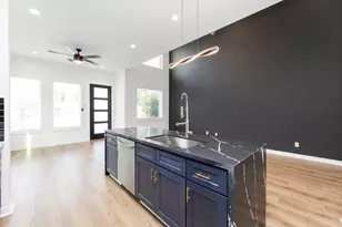 8502 Safeguard St, Houston, TX 77051 - Photo 13