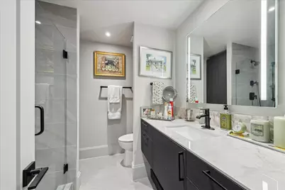 1701 Hermann Drive #22CE, Houston, TX 77004 - Photo 17