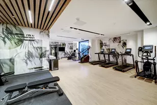 1701 Hermann Dr, Houston, TX 77004 - Photo 29