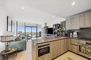 1701 Hermann Dr, Houston, TX 77004 - Photo 21