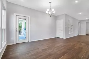 1456 River Oaks Dr, Huntsville, TX 77340 - Photo 15