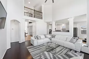 6102 Lakenshire Falls Ln, Katy, TX 77494 - Photo 5