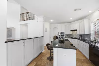 6102 Lakenshire Falls Lane, Katy, TX 77494 - Photo 7