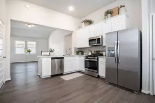 14923 Spg Frst Ln, Baytown, TX 77523 - Photo 7