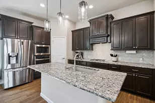 388 Rise Ln, Montgomery, TX 77316 - Photo 5