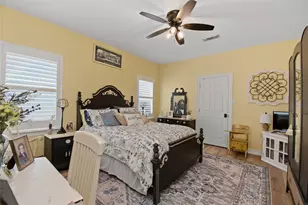 215 Lokai St, Tiki Island, TX 77554 - Photo 31