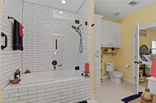 215 Lokai St, Tiki Island, TX 77554 - Photo 35