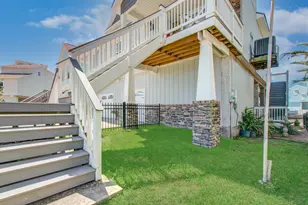 215 Lokai St, Tiki Island, TX 77554 - Photo 3