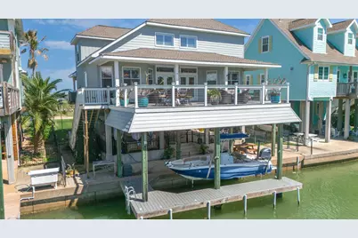 215 Lokai Street, Tiki Island, TX 77554 - Photo 45