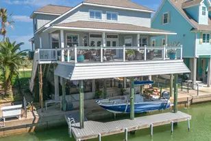 215 Lokai St, Tiki Island, TX 77554 - Photo 45