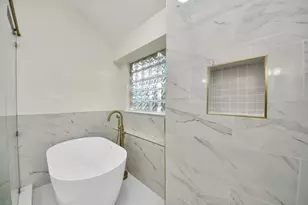 11927 Canyon Mills Dr, Houston, TX 77095 - Photo 25