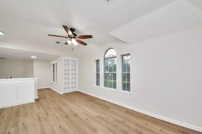 11927 Canyon Mills Drive, Houston, TX 77095 - Photo 19