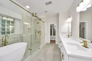 11927 Canyon Mills Dr, Houston, TX 77095 - Photo 21